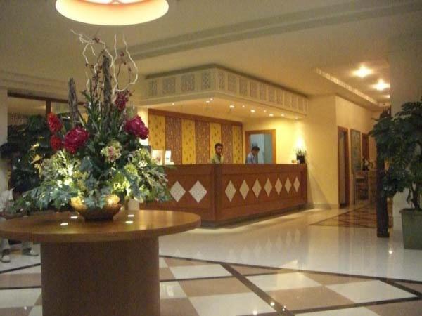 Amans Hotel Ambon Kültér fotó