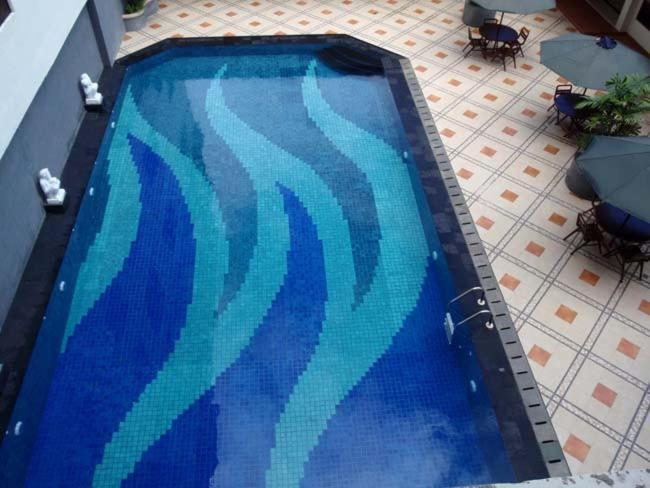 Amans Hotel Ambon Kültér fotó